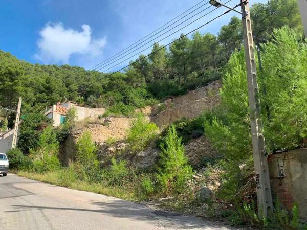 Terreno en calle Gregal