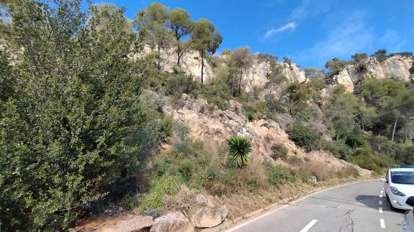 Terreno en calle Collserola, 1