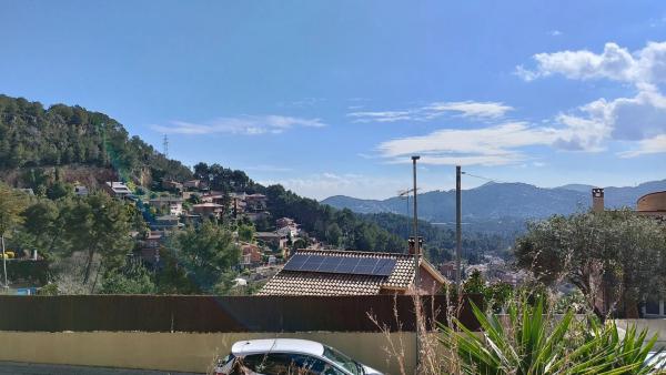 Terreno en calle Collserola, 1