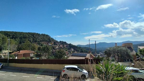 Terreno en calle Collserola, 1