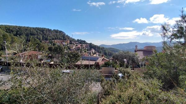 Terreno en calle Collserola, 1
