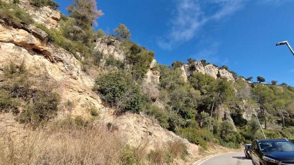 Terreno en calle Collserola, 1