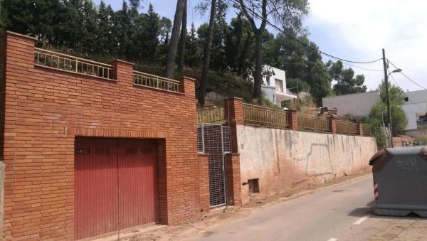 Terreno en via Abadia de Montserrat
