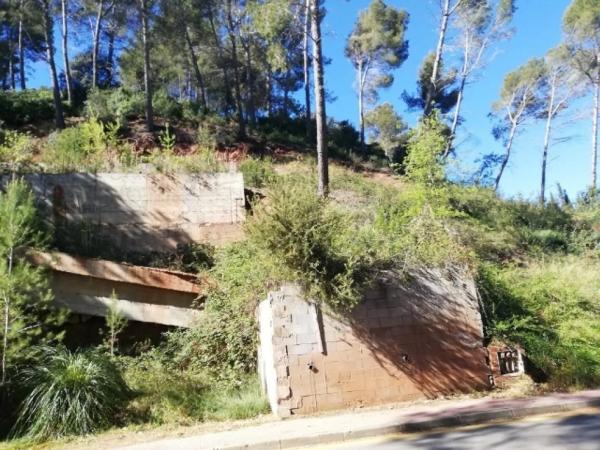 Terreno en avenida de Can Montmany