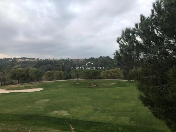 Terreno en avenida Montseny, 1