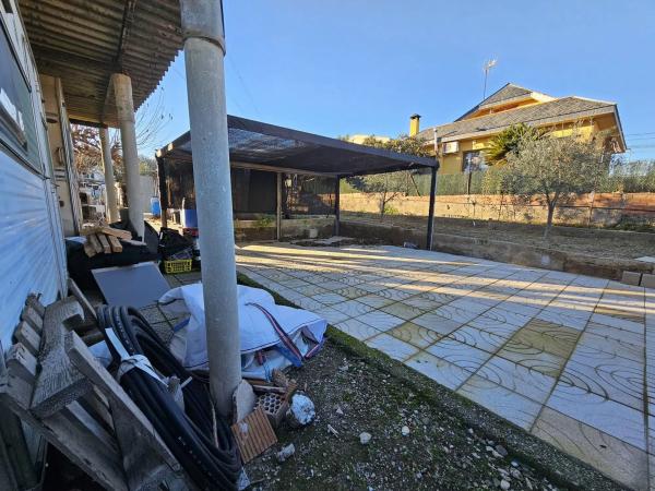 Terreno en calle Segre