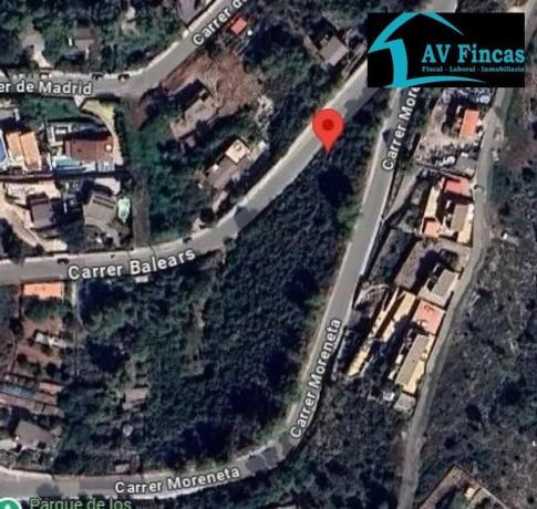 Terreno en calle Balears
