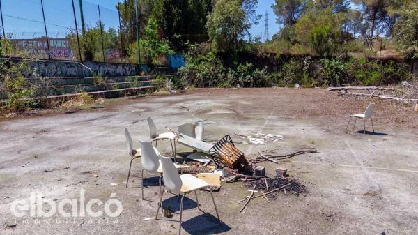 Terreno en paseo Paradís