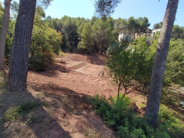 Terreno en avenida de la Mare de Déu de Lourdes, 74