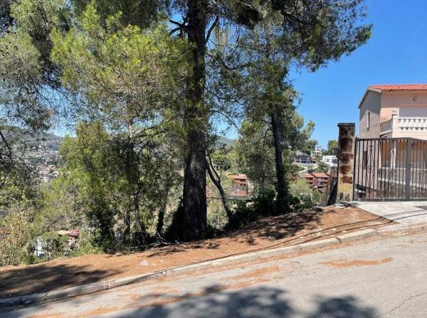 Terreno en calle dels Pintors