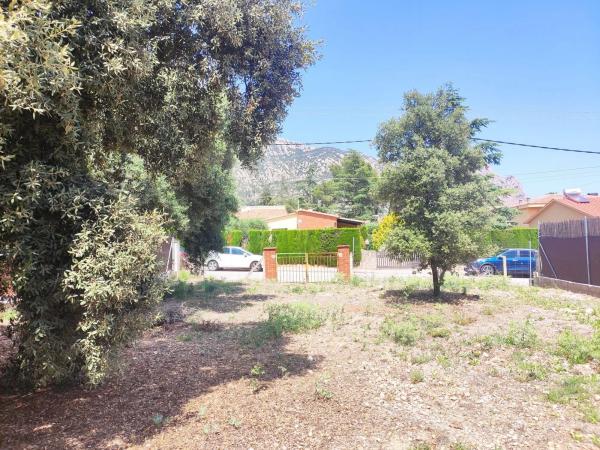 Terreno en calle Barcelona, 23