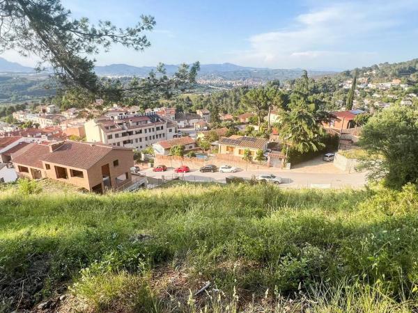 Terreno en Castellví de Rosanes