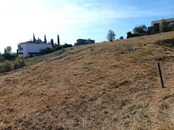 Terreno en calle Núria