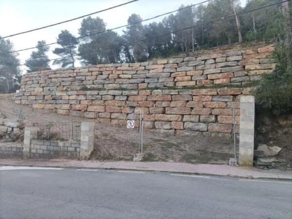Terreno en calle Riu Tordera, 32