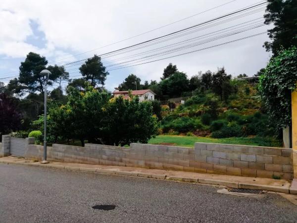 Terreno en urbanización interclub s/n