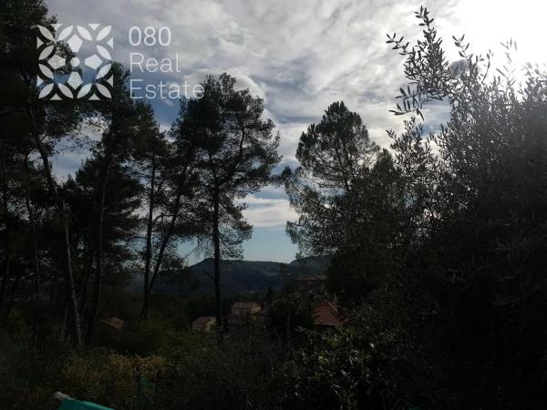 Terreno en calle Garraf