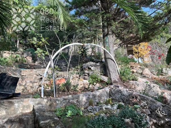 Terreno en calle Garraf