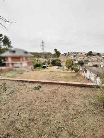 Terreno en avenida Ca n'Amat, 16