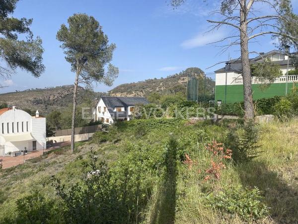 Terreno en Castellví de Rosanes