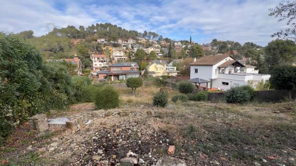 Terreno en via Doctor Josep Maria Tarruella