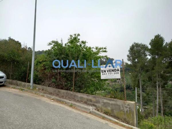 Terreno en calle Segle Xx, 46