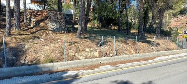 Terreno en calle del Segre, 10