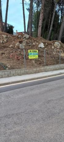 Terreno en calle del Segre, 10
