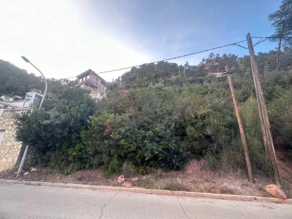 Terreno en calle Maladeta, 20