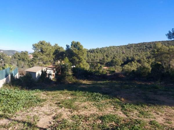 Terreno en calle Comtes d'Urgell, 11