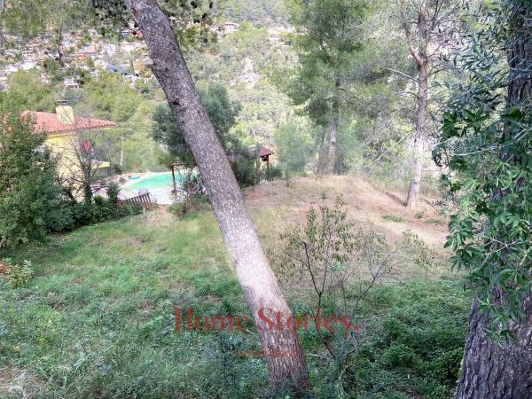 Terreno en paseo Maria Cristina