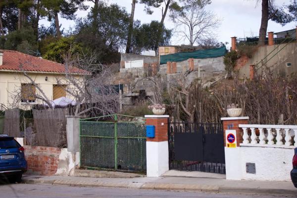 Terreno en calle Penedès