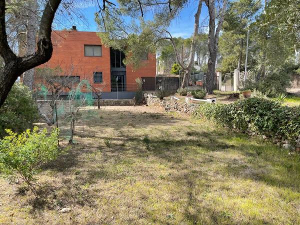 Terreno en calle de la Creu de Sussalba, 9