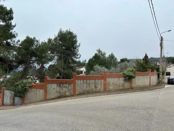 Terreno en riu esenia s/n