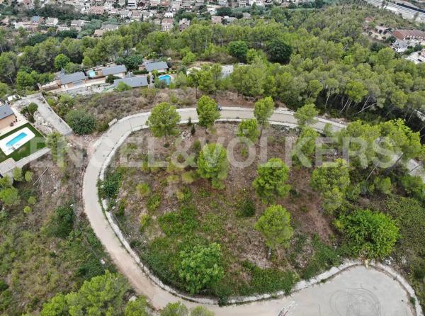 Terreno en Vallirana