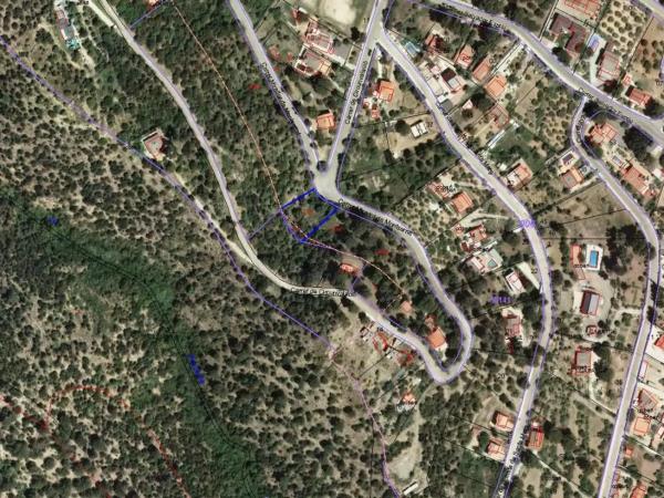 Terreno en calle Mirador de Montserrat
