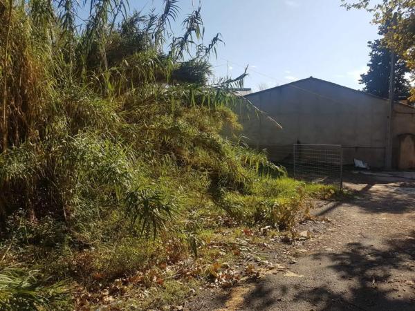 Terreno en calle Montserrat