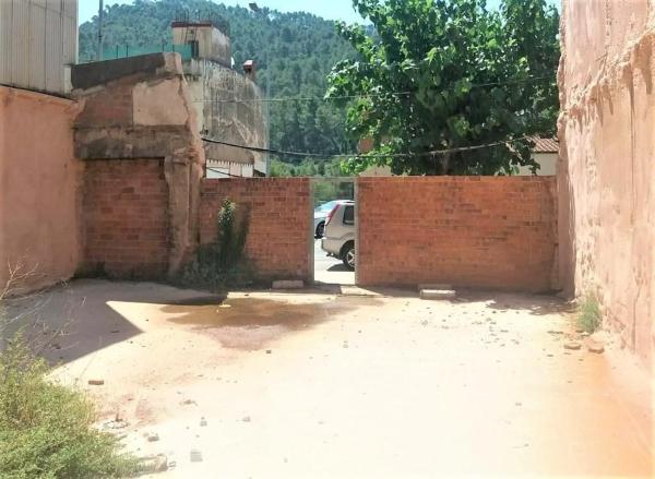 Terreno en calle Joaquim Mensa