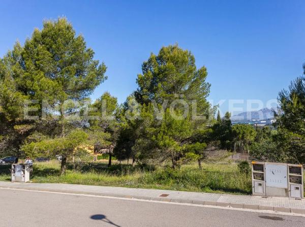 Terreno en Castellví de Rosanes