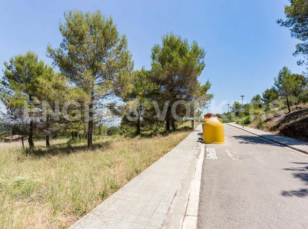 Terreno en Castellví de Rosanes