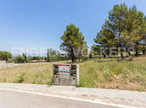 Terreno en Castellví de Rosanes