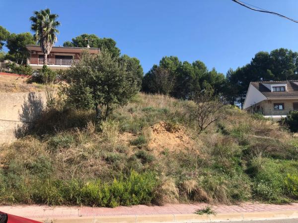 Terreno en calle Garbí, 18