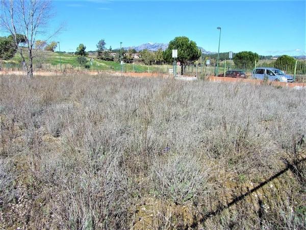 Terreno en calle Puig de Mira