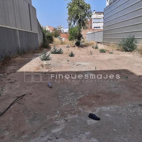 Terreno en Ferrocarrils Catalans