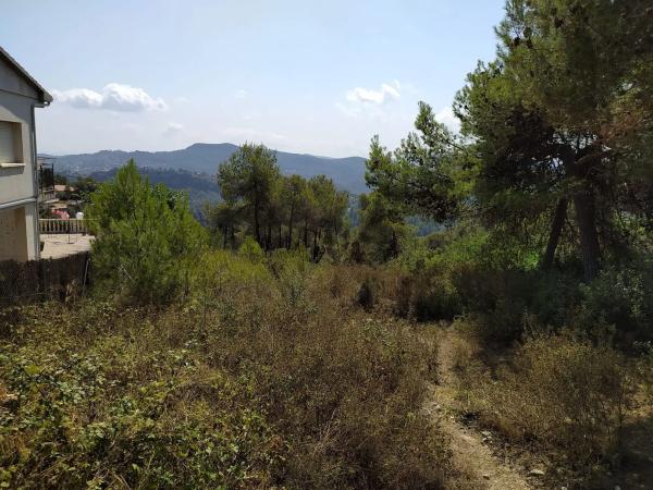 Terreno en calle de Ripoll, 6