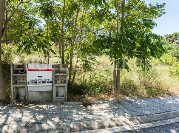 Terreno en Castellví de Rosanes