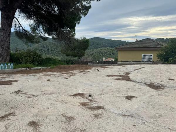 Terreno en calle Mataro, 12