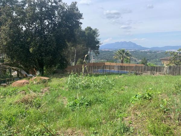 Terreno en Castellví de Rosanes