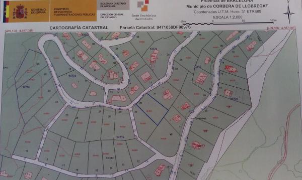 Terreno en calle del Bedoll, 17