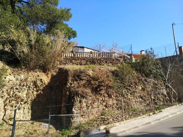 Terreno en avenida Núria, 63 Parcela