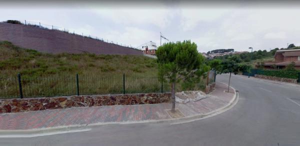 Terreno en avenida Montseny, 11